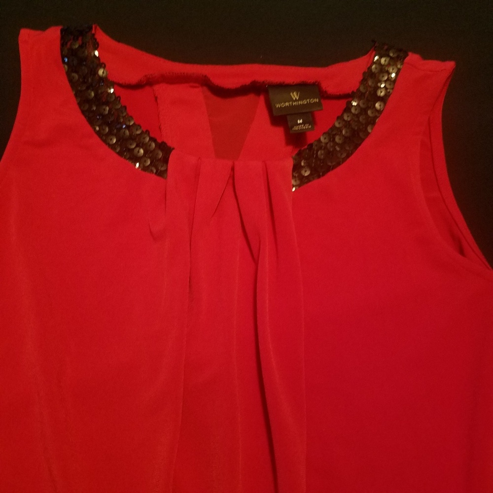 Top - Picture 2 of 4